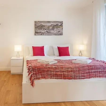 Freya - With Breathtaking Sea Views