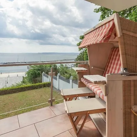 Freya - With Breathtaking Sea Views Ferienhaus