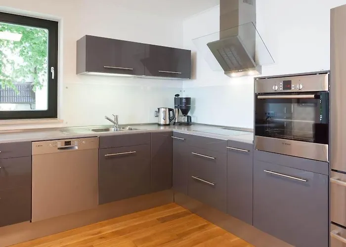 Freya - With Breathtaking Sea Views Feriehus *