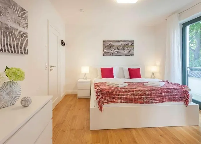 Freya - With Breathtaking Sea Views Feriehus *